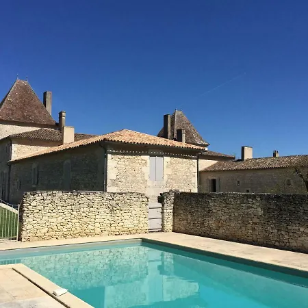 Chateau Secretary * מונפלאנקן