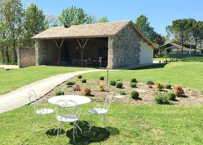 Chateau Secretary Дом отдыха